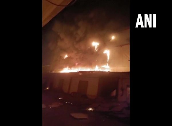 Fire in Thane: Blaze Erupts at Godown in Bhiwandi, No Causalities Reported