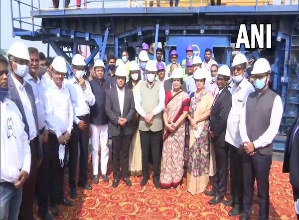 India News | Gujarat CM Reviews Mumbai-Ahmedabad High-Speed Rail Project
