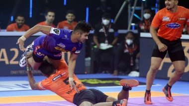Sports News | Pro Kabaddi League: Naveen Kumar Helps Dabang Delhi KC Beat U Mumba