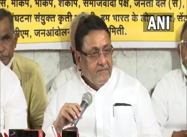 India News | Param Bir Singh, Sachin Waze Planned Antilia Bomb Threat, Says Nawab Malik, Demands That NIA Reveal Info