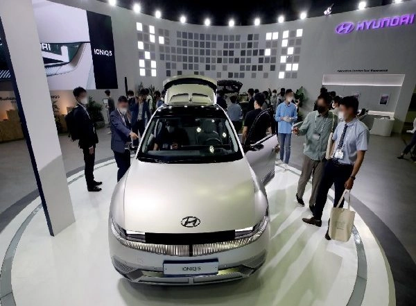 World News | Hyundai Ioniq 5 Named as '2021 News Corp Car of the Year'