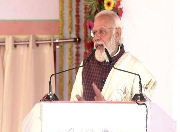 Uttar Pradesh Assembly Elections 2022: PM Narendra Modi Praises CM Yogi Adityanath, Says ‘UP+Yogi, Bahut Upyogi’