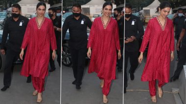 Deepika Padukone Visits the Siddhivinayak Temple Ahead of 83’s Release, Looks Gorgeous in a Red Suit (View Pics)