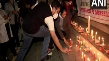 India News | Doctors' Association Holds Candlelight March over Delayed NEET-PG 2021 Counselling