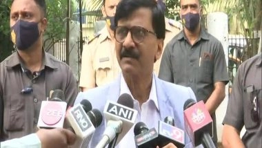 India News | Delhi: FIR Registered Against Sanjay Raut for Allegedly Making Objectionable Remark Against Female BJP Workers