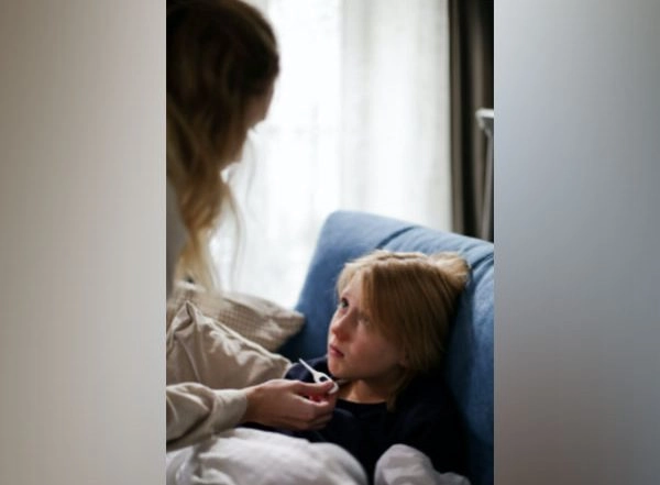 Lifestyle News | Study Finds Hospitalisation of Children Impacts School, Parent's Work
