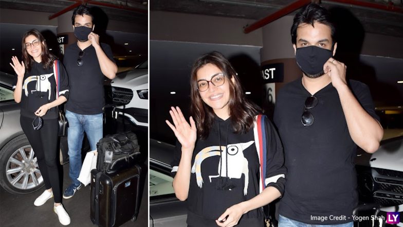 Mom-To-Be Kajal Aggarwal Spotted With Gautam Kitchlu At The Mumbai Airport! Couple Back To The Bay Post New Year Celebrations (View Pics)