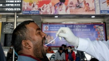 India News | COVID-19: With 3,194 Fresh Cases Reported in Last 24 Hrs, Delhi Witnesses Highest Single-day Spike Since May 2021