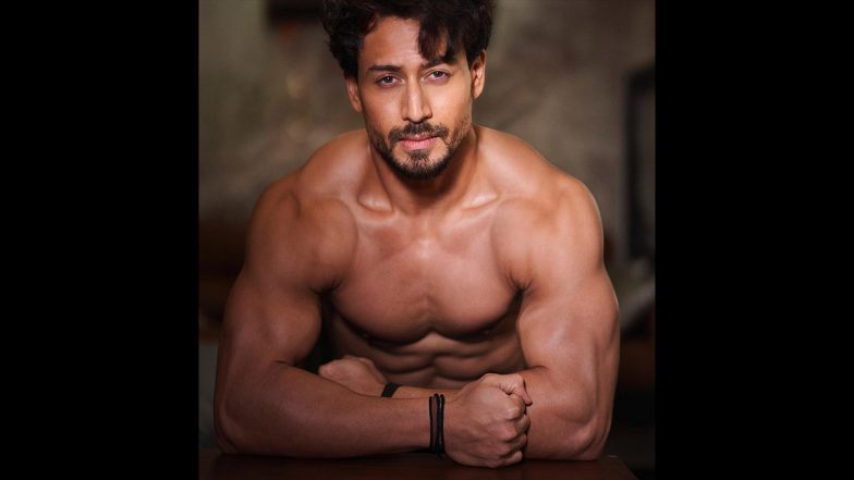Tiger Shroff Flaunts His Chiselled Body In This Half Naked Picture