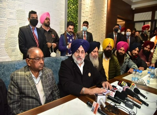 India News | Arrest Mustafa Immediately for Trying to Incite Communal Clashes, Says Sukhbir Badal