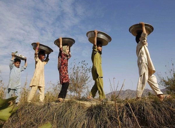 World News | Afghanistan: Number of Teenagers Involved in Hard Labour Rises in Ghor Province