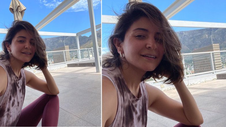 Anushka Sharma’s Sunday Selfie Is All About Sweating It Out at the Gym (View Pic)