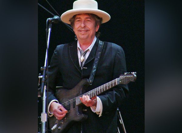 Entertainment News | Bob Dylan Responds to Amended Time Frame in Alleged Sexual Abuse Lawsuit