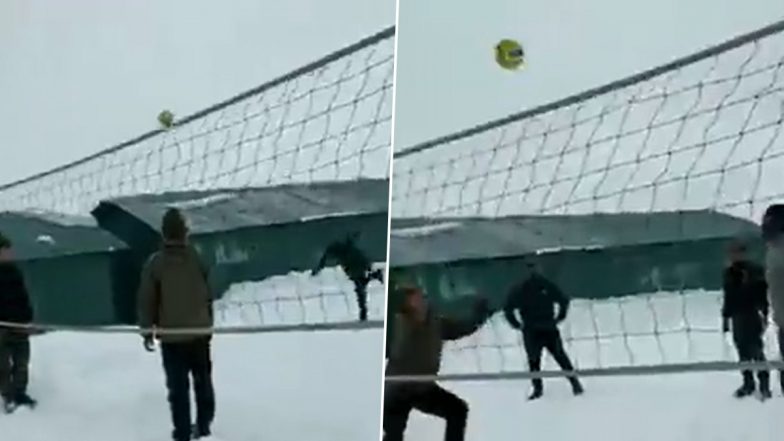 ITBP Personnel Play Volleyball at 14,000 Feet in Sikkim Amid Snow Conditions (Watch Video)