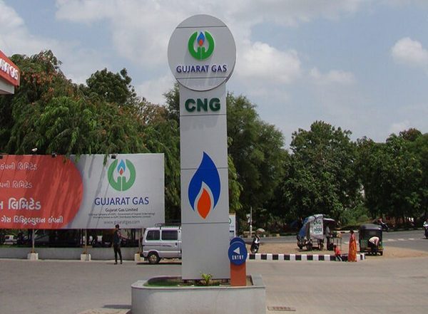 CNG, PNG Prices To Fall in Gujarat As State Government Reduces VAT by 10% Ahead of Assembly Elections