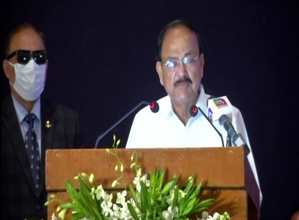 India News | Concerted Worldwide Efforts Needed to Limit Global Temperature Levels to Save Islands: VP Naidu