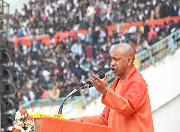 Uttar Pradesh Assembly Elections 2022: Samajwadi Party's List of Candidates Confirms It is 'Tamanchawadi' Party, Says Yogi Adityanath