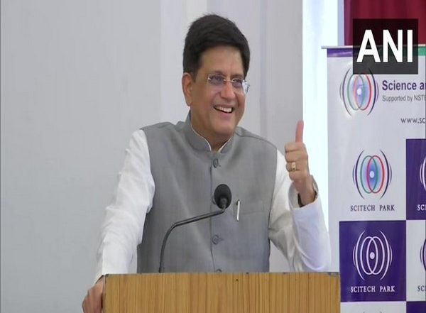 India News | Piyush Goyal Calls for Transparency, Highest Level of Integrity in Stock Markets