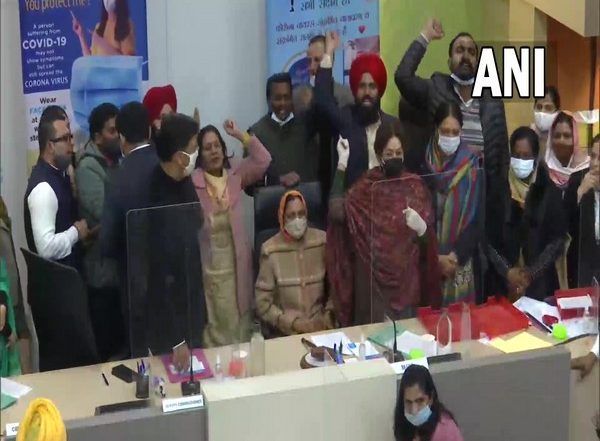 India News | BJP's Sarabjit Kaur Elected New Mayor of Chandigarh