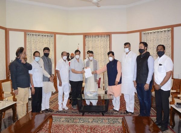 India News | Mumbai BJP Delegation Calls on Governor Koshyari, Demands Action Against Nana Patole for Objectionable Remarks Against PM Modi