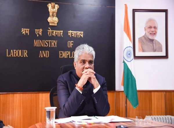 India News | Ensuring Safety, Security, Welfare of the Working Class Critical in Making India 'Aatma Nirbhar': Bhupender Yadav