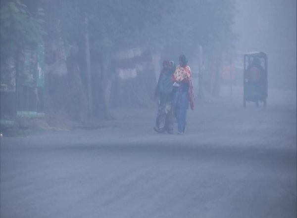 India News | Delhi's Air Quality Remains in 'very Poor' Category, AQI Docks at 318
