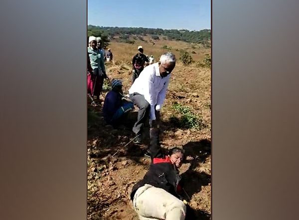 Maharashtra: Man, Wife Held for Thrashing Pregnant Forest Ranger Over Labourer Transfer Dispute in Satara
