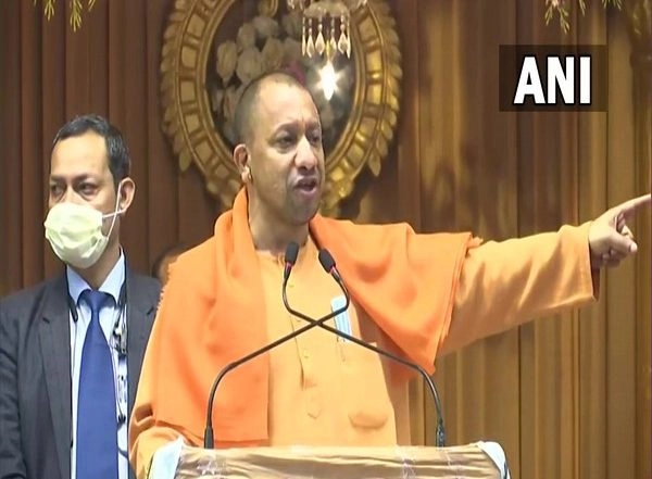 India News | UP Polls: Yogi Adityanath Slams SP for Giving Tickets to People Who Involved in Disrupting Law and Order