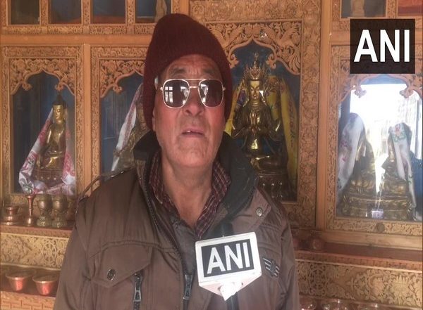 India News | Learnt Wood Carving Art All by Myself, Says Padma Shri Awardee from Ladakh