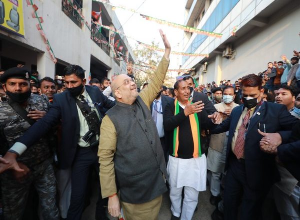 India News | Amit Shah Holds Door-to-door Campaign in Greater Noida, Says People's Faith in BJP Clearly Visible