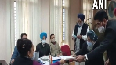 India News | Punjab Polls: SAD Patron Parkash Singh Badal Files Nomination from Lambi Constituency