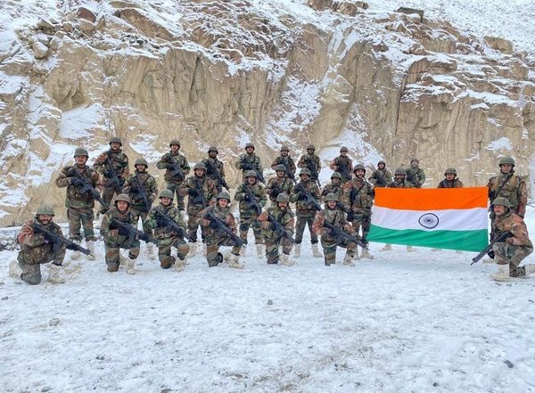 Indian Army Unfurls National Flag in Galwan Valley on Occasion of New Year 2022