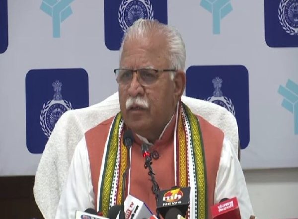 India News | Haryana Govt Submits Proposal to Centre to Develop Rapid Transit System Connecting Delhi to Hisar