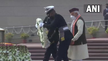 Republic Day 2022: PM Narendra Modi Pays Tributes at National War Memorial Ahead of R-Day Celebrations
