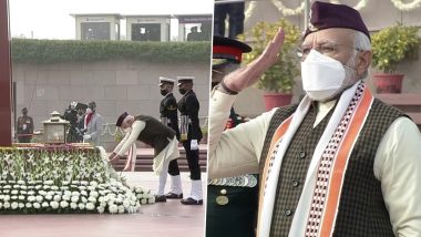 Republic Day 2022: PM Narendra Modi Wears Traditional Cap from Uttarakhand, Stole from Manipur at R-Day Function (See Pics)