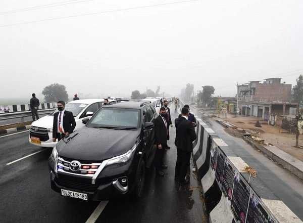 India News | PM Security Matter: Plea Seeks Absolute Power of Superintendence to SPG; HC Says Matter Seized with SC