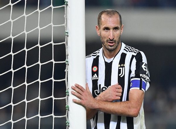 Sports News | Juventus Captain Giorgio Chiellini Tests Positive for Covid-19