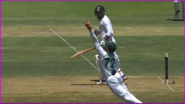 Hanuma Vihari Dismissal Video: Watch Rassie van der Dussen Take a Stunning Catch During IND vs SA 2nd Test 2022, Day 1