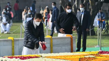 Martyrs' Day 2022: Rahul Gandhi Pays Floral Tributes to Mahatma Gandhi at Raj Ghat on His 74th Death Anniversary