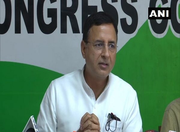 Union Budget 2022: ‘Betrayal of Middle and Salaried Class’, Says Congress Leader Randeep Singh Surjewala on Budget