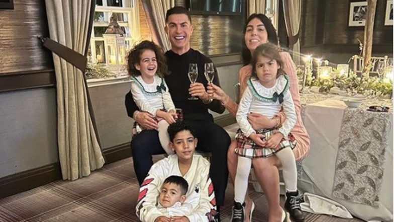 Cristiano Ronaldo and Family Extends Warm New Year 2022 Wishes and Greetings to Everyone With an Adorable Pic!