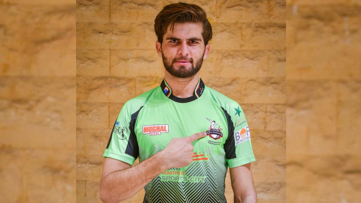 Lahore qalandar store t shirt 2020