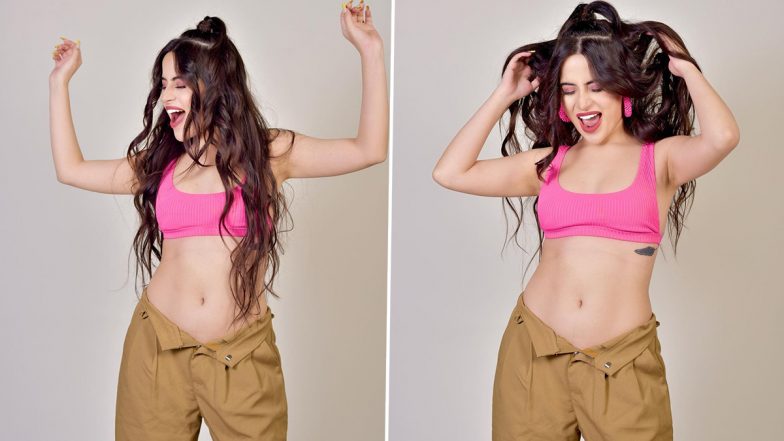 Urfi Javed Is a Modern-Day Barbie Doll in a Knitted Bralette Top Paired With Unbuttoned Pants (View Pics)