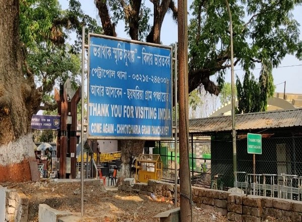 India News | Trade Through Integrated Check Post Petrapole at India-Bangladesh Border Resumes