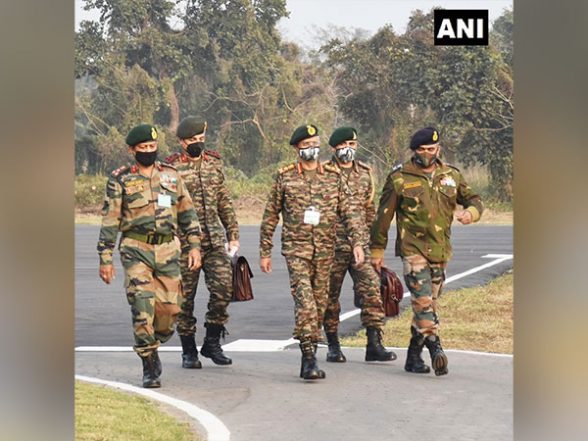 India News | Army Chief Naravane Dons New Combat Uniform During Visit to Eastern Command Area - Vimarsana News