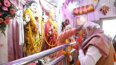 India News | PM Modi Offers Prayers at Meerut's Augarnath Temple
