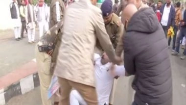 India News | Bhim Army, OBC Mahasabha, Jayas Protest Outside Madhya Pradesh CM's House, Seek Restoration of 27 Per Cent OBC Reservation