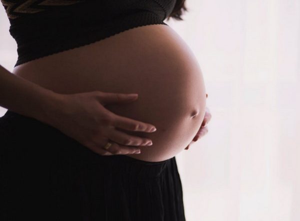 Health News | COVID-19 Associated with Birth-related Problems Among Unvaccinated Pregnant Women: Study