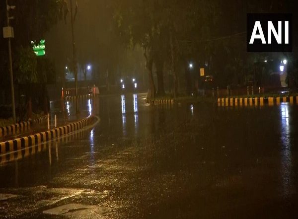 Delhi Weather: National Capital Receives Light Rainfall Today