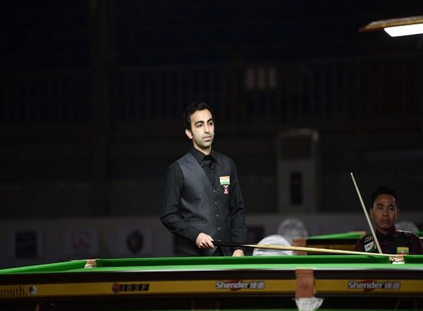 Sports News | Ace Cueist Pankaj Advani Tests Positive for COVID-19